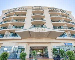 科斯缇娜酒店,奢华体验与温馨服务的完美融合